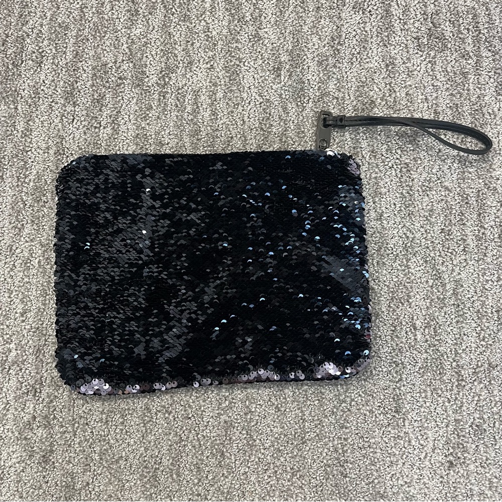 NWOT Sequin Clutch